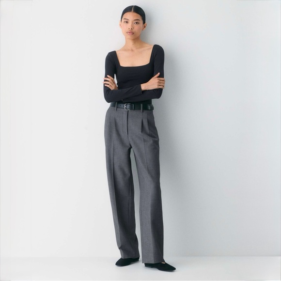 Babaton Aritzia Black Square Neck Long Sleeve Bodysuit Size S - Picture 5 of 16